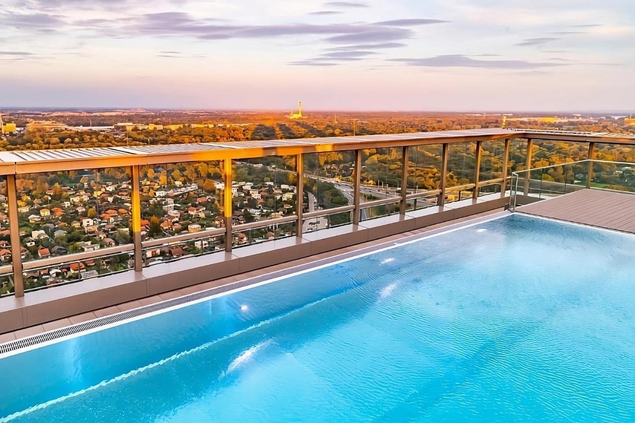 Mca Triiiple I Rooftop Pool I Free Parking I Netflix 비엔나 외부 사진